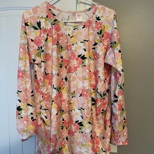 Maternity Rashguard never worn